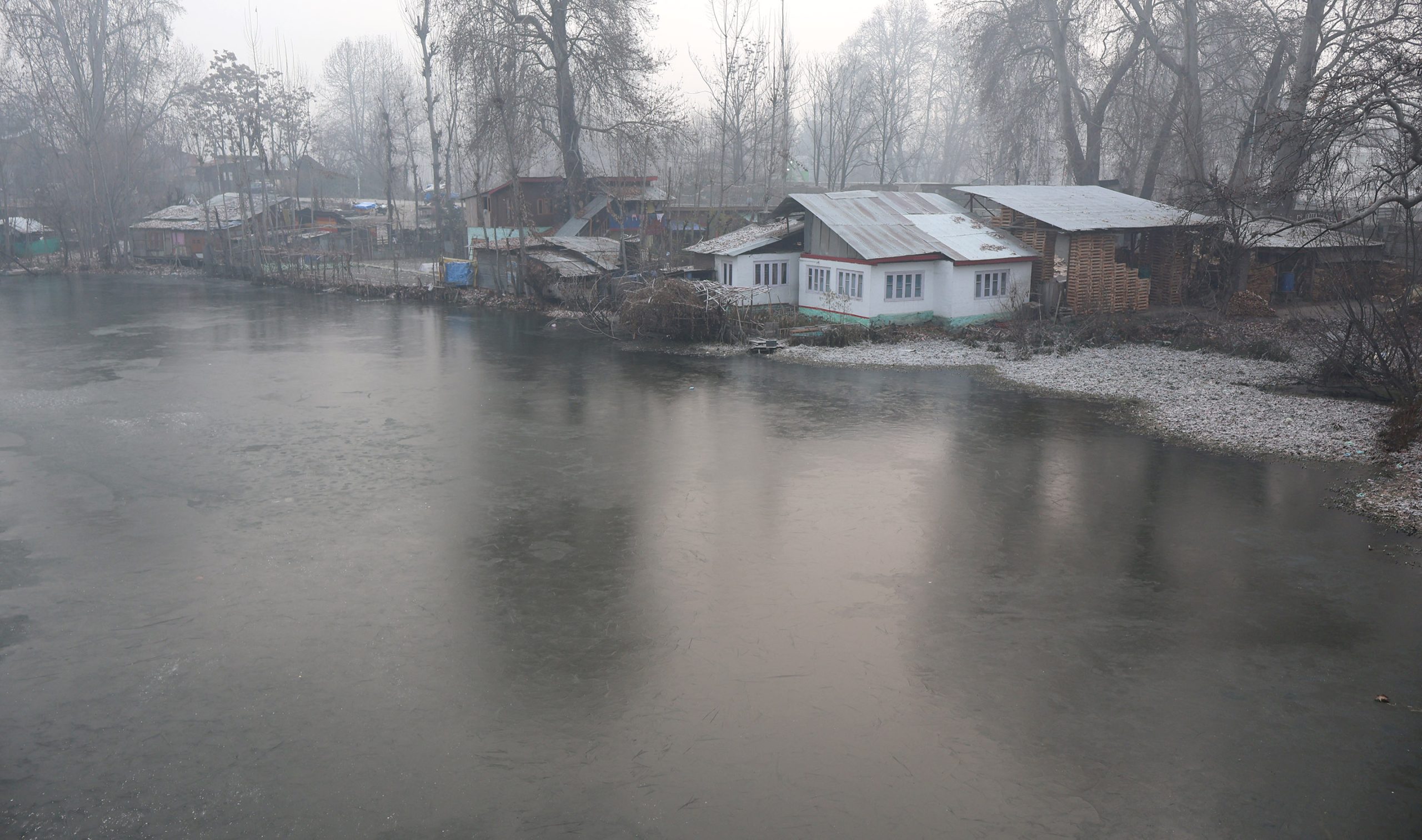 Minimum Temperature Rises in J&K; Srinagar Sees Low of -3.6°C