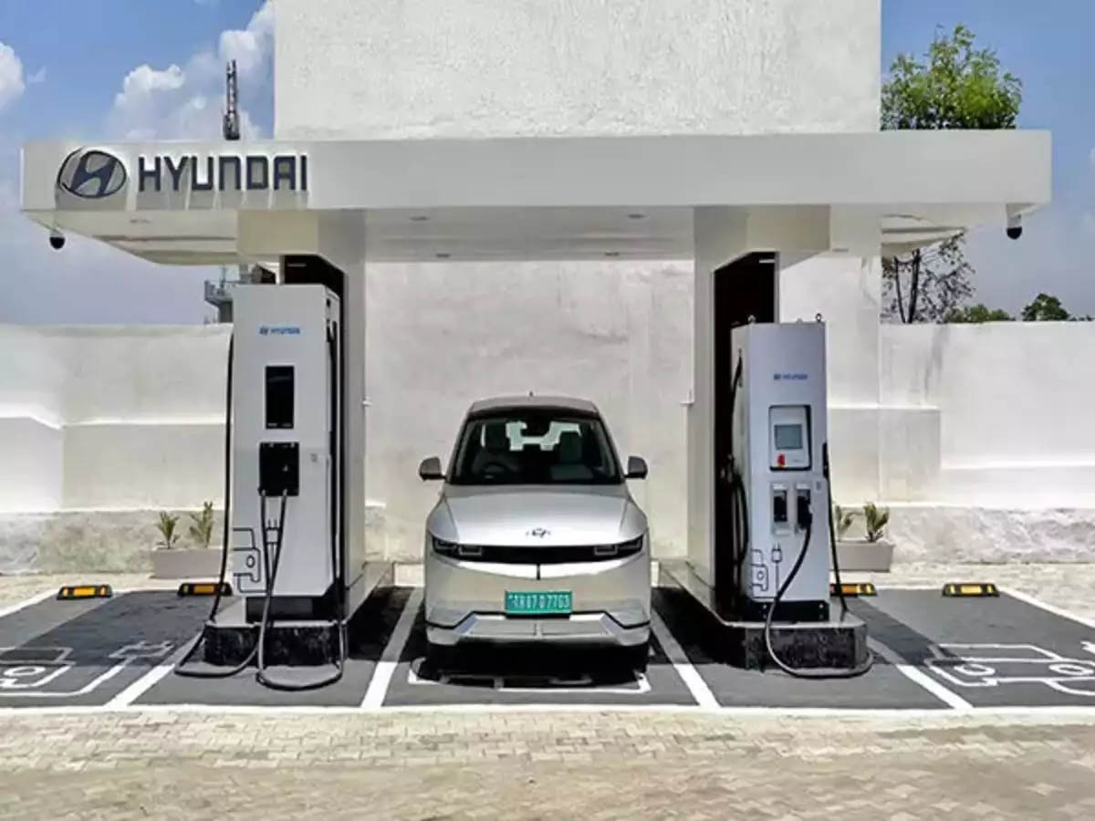India Requires ₹16,000 Crore in Capital Expenditure to Fulfill Public EV Charging Needs by 2030: Report