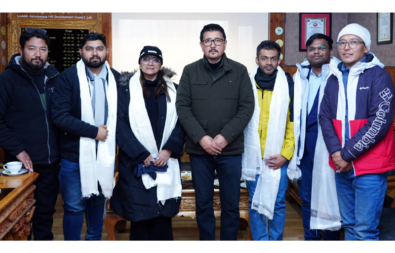 Chairman/CEC Leh, Adv. Tashi Gyalson, Poses with KIWG Officials in Leh.
